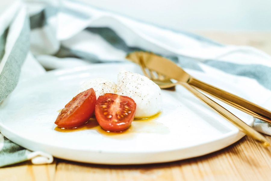 Burrata, tomates anciennes